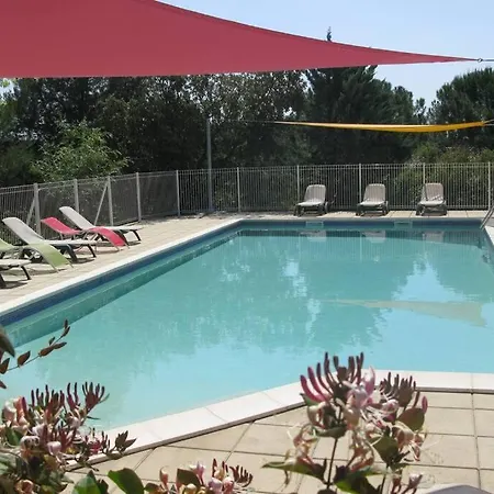 Holiday home Avec Piscine Et Climatisation *