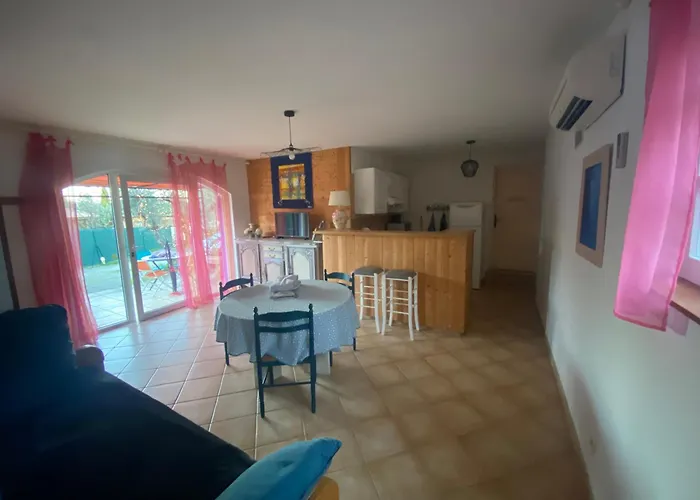 Avec Piscine Et Climatisation Ferienhaus Buzignargues