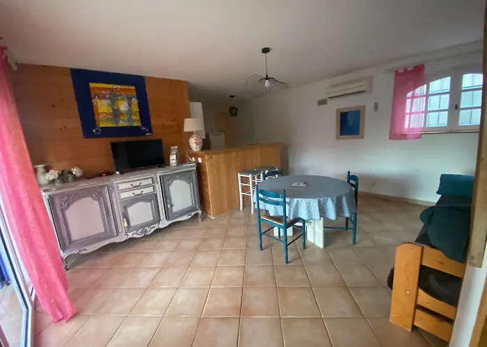 Ferienhaus Avec Piscine Et Climatisation Buzignargues